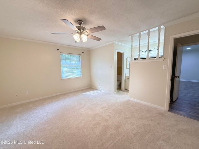 1202 Cliffdale Drive, Clinton, MS 39056