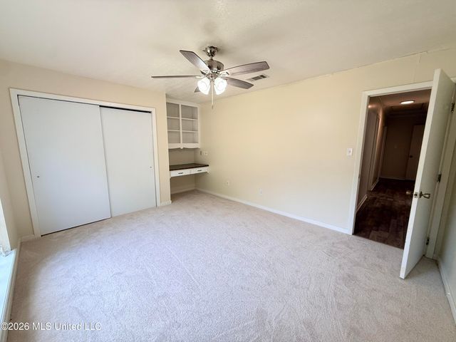 1202 Cliffdale Drive, Clinton, MS 39056