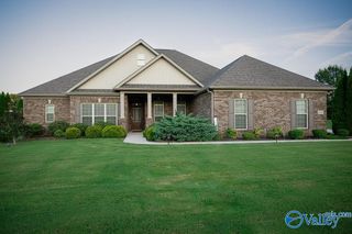 118 Stone River Road, Huntsville, AL 35811
