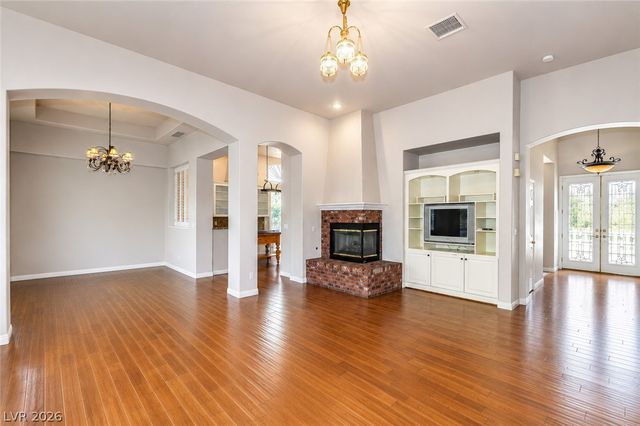 2215 Scarlet Rose Drive, Las Vegas, NV 89134