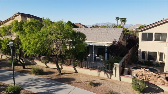 2215 Scarlet Rose Drive, Las Vegas, NV 89134