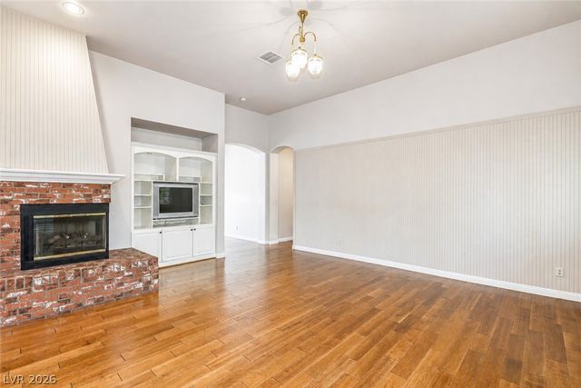 2215 Scarlet Rose Drive, Las Vegas, NV 89134