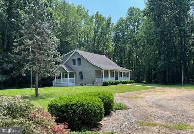 12 SOUTH DR, Pennsville, NJ 08070
