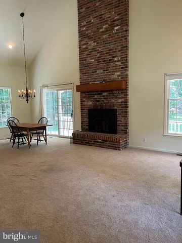 12 SOUTH DR, Pennsville, NJ 08070