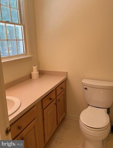 12 SOUTH DR, Pennsville, NJ 08070