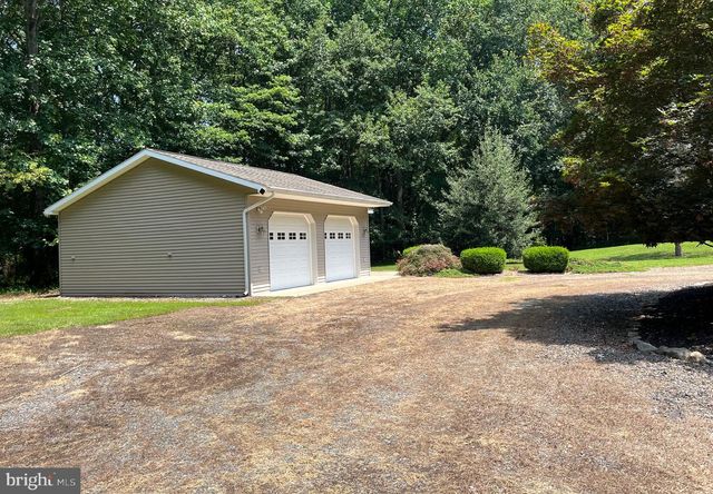 12 SOUTH DR, Pennsville, NJ 08070