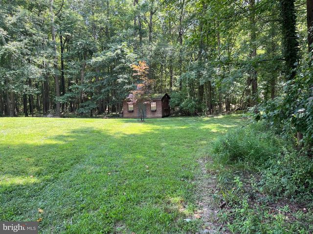 12 SOUTH DR, Pennsville, NJ 08070