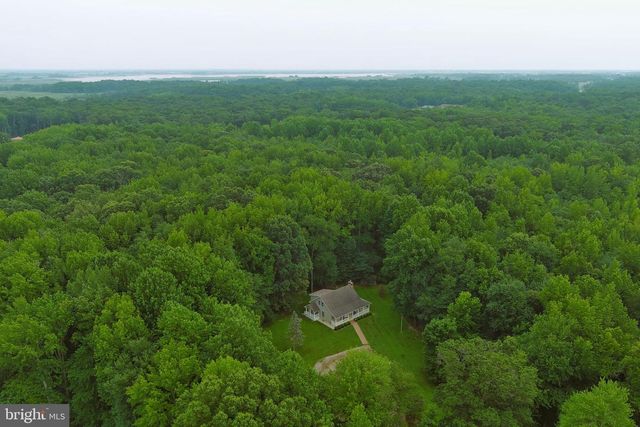 12 SOUTH DR, Pennsville, NJ 08070