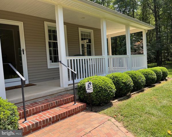 12 SOUTH DR, Pennsville, NJ 08070