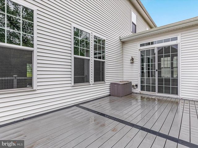 6757 JOHN MALLARD DR, Manassas, VA 20112