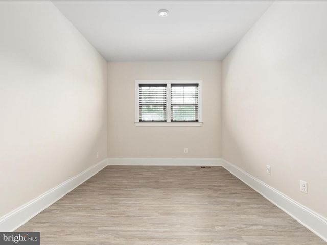 6757 JOHN MALLARD DR, Manassas, VA 20112