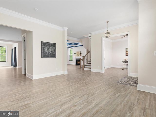 6757 JOHN MALLARD DR, Manassas, VA 20112