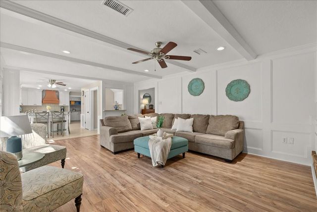 15710 Crestbrook Drive, Houston, TX 77059