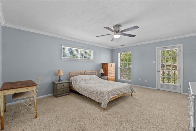 15710 Crestbrook Drive, Houston, TX 77059