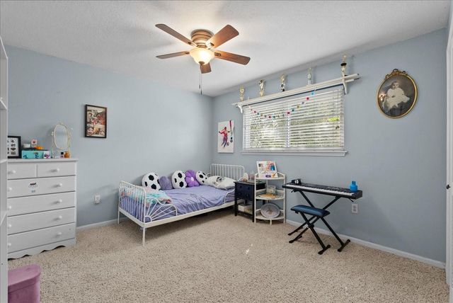 15710 Crestbrook Drive, Houston, TX 77059