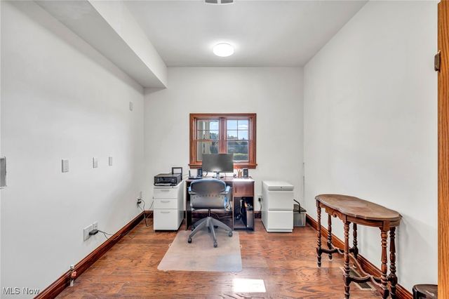 808 Buckingham Drive, Lagrange, OH 44050