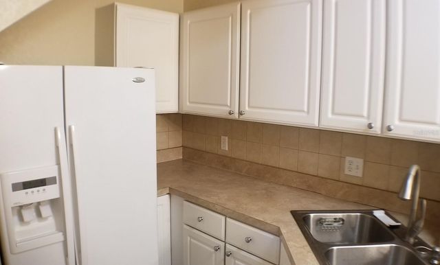 4335 NW 48TH STREET 105, Gainesville, FL 32606