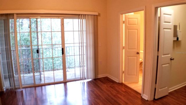 4335 NW 48TH STREET 105, Gainesville, FL 32606