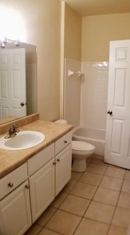 4335 NW 48TH STREET 105, Gainesville, FL 32606