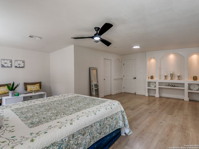 1002 Fulton Ave, San Antonio, TX 78201