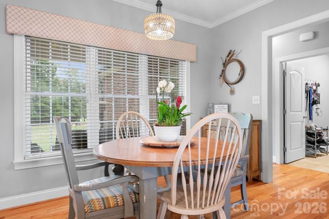 4380 Woodsbury Lane, Lincolnton, NC 28092