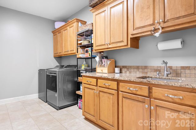 4380 Woodsbury Lane, Lincolnton, NC 28092