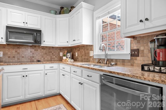 4380 Woodsbury Lane, Lincolnton, NC 28092