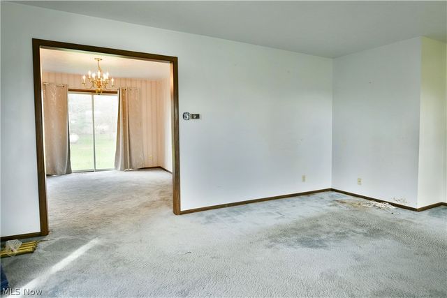 5321 Sodom Hutchings Road, Farmdale, OH 44417