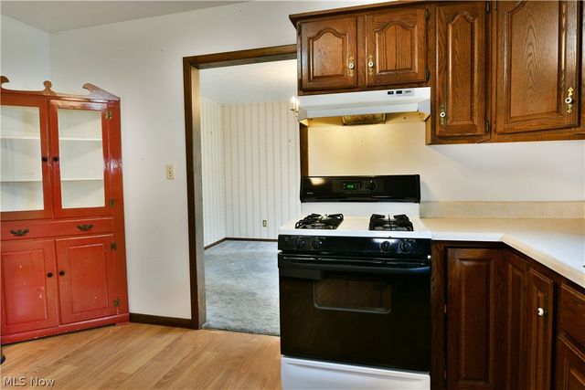 5321 Sodom Hutchings Road, Farmdale, OH 44417