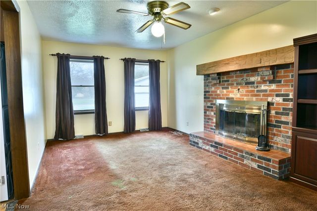 5321 Sodom Hutchings Road, Farmdale, OH 44417