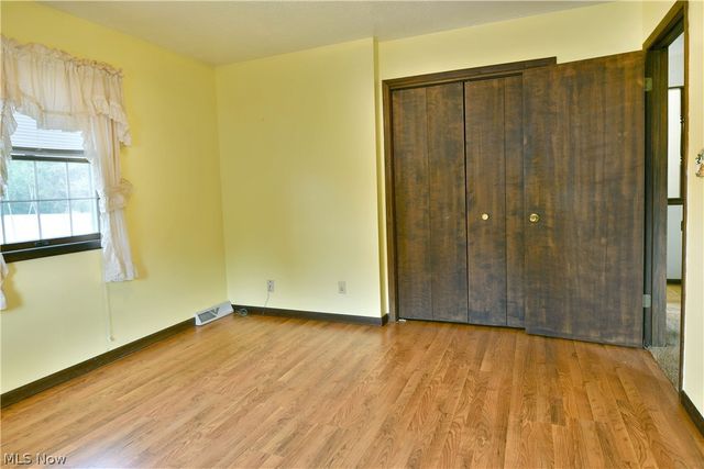 5321 Sodom Hutchings Road, Farmdale, OH 44417