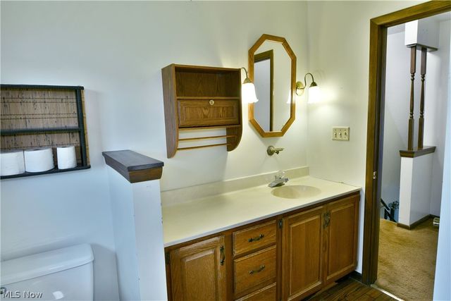 5321 Sodom Hutchings Road, Farmdale, OH 44417