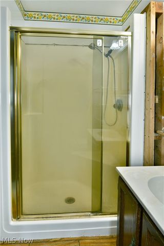 5321 Sodom Hutchings Road, Farmdale, OH 44417