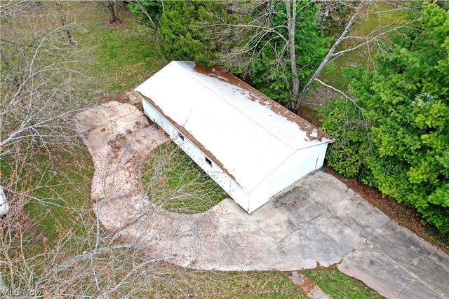 5321 Sodom Hutchings Road, Farmdale, OH 44417