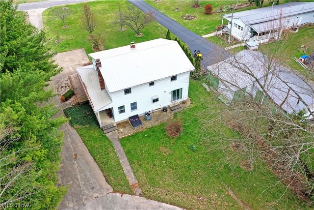 5321 Sodom Hutchings Road, Farmdale, OH 44417