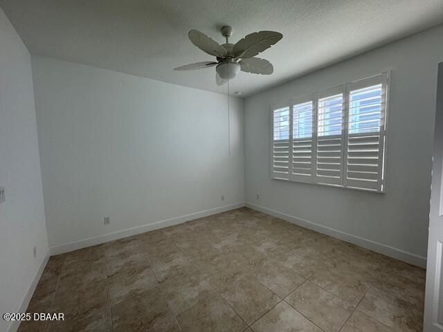 414 Parrot Lane, Daytona Beach, FL 32124