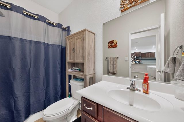3708 Bronco Trail Road NE, Rio Rancho, NM 87144