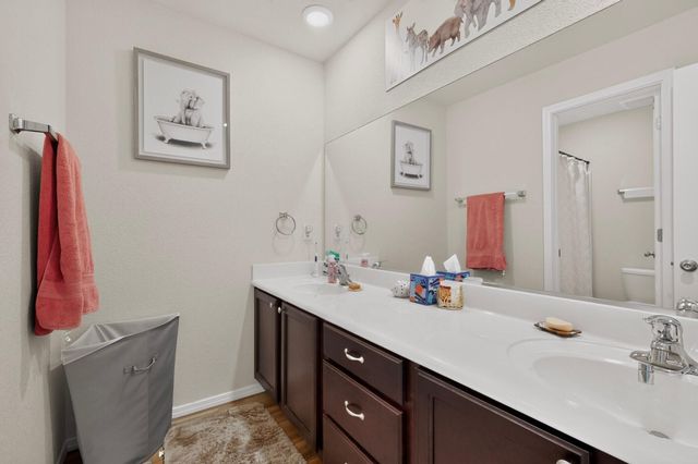 3708 Bronco Trail Road NE, Rio Rancho, NM 87144