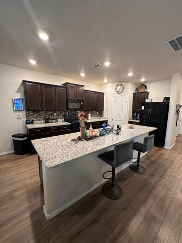 3708 Bronco Trail Road NE, Rio Rancho, NM 87144