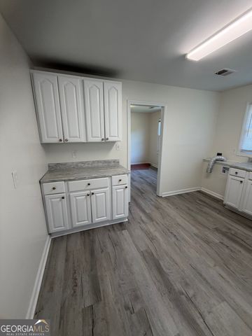 2725 Pleasantwood Drive, Decatur, GA 30034