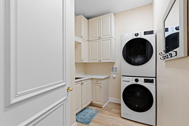 230 NE 69th Circle, Boca Raton, FL 33487