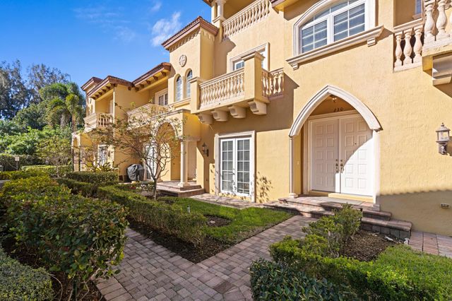 230 NE 69th Circle, Boca Raton, FL 33487
