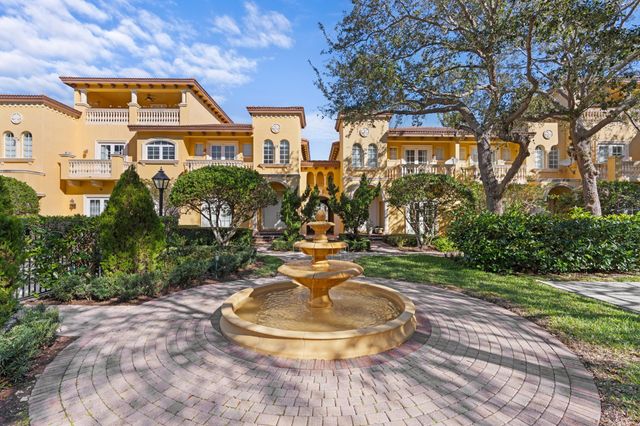 230 NE 69th Circle, Boca Raton, FL 33487