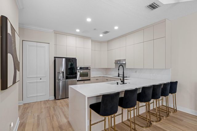 230 NE 69th Circle, Boca Raton, FL 33487