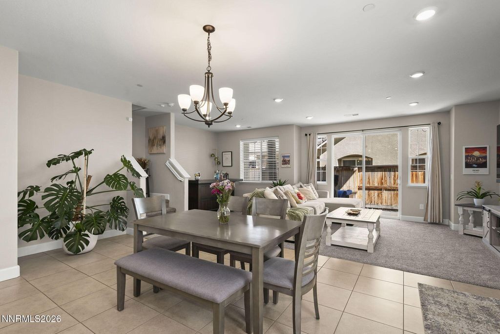 Image 8 of property listing at 1915 Sea Horse Road UNIT B, Reno, NV 89521