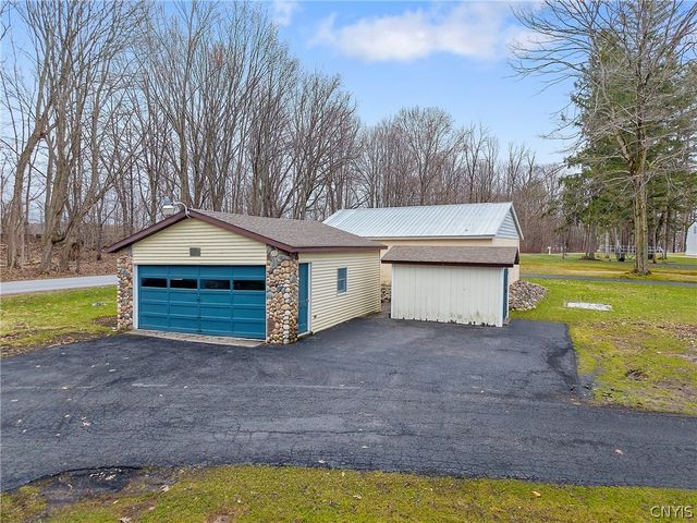 44 Kellar Drive, Constantia, NY 13028