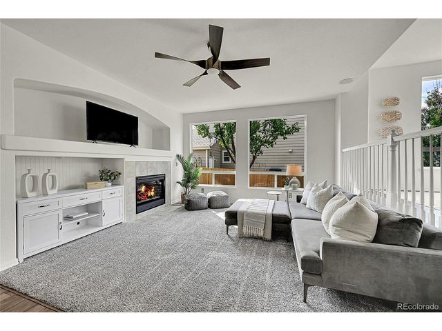4558 S Ireland St, Aurora, CO 80015