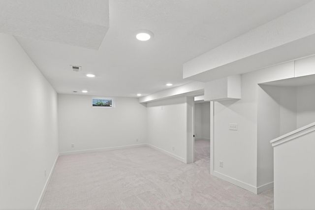 5521 W 42nd Street, Saint Louis Park, MN 55416