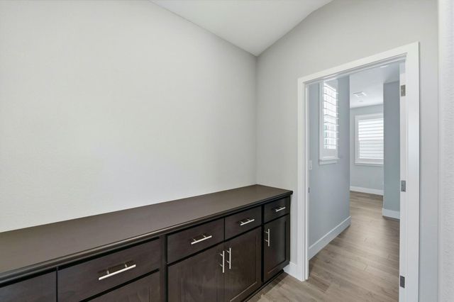 784 Farmhouse Way, Folsom, CA 95630