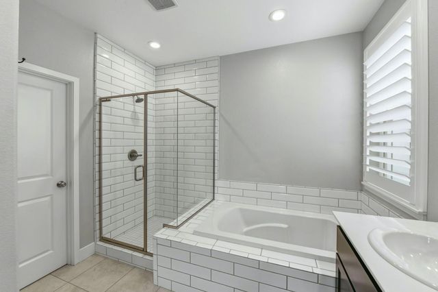 784 Farmhouse Way, Folsom, CA 95630